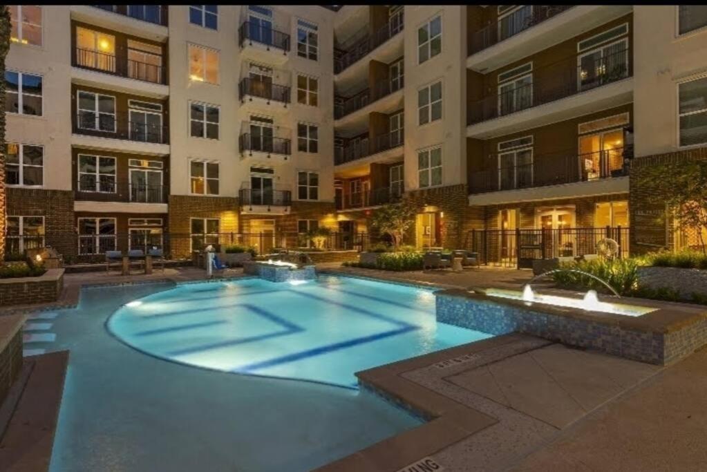 Best 5* Luxury Living Downtown Kingbed Suite Houston Ngoại thất bức ảnh