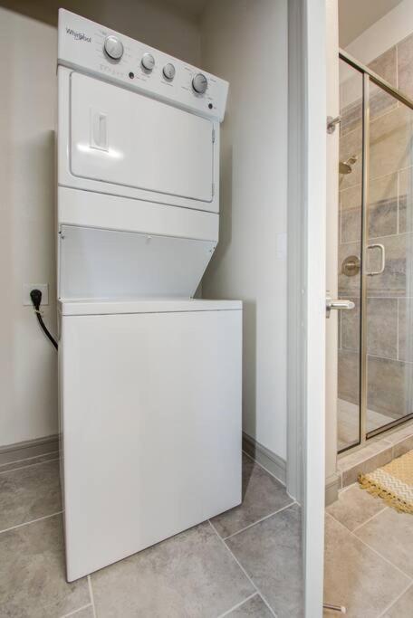 Best 5* Luxury Living Downtown Kingbed Suite Houston Ngoại thất bức ảnh